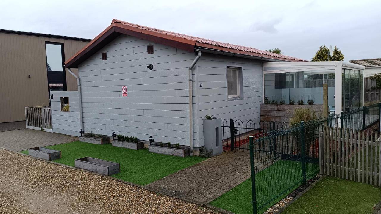 Maas Chalet Aldeneik in Maaseik, Limburg (Belgien)