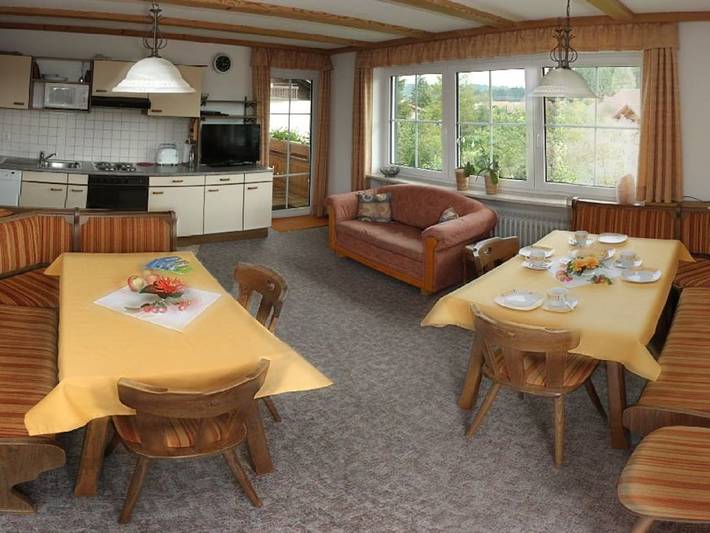 Ferienwohnung mit 4 Schlafzimmer in Rückholz, Bayerisch Schwaben
