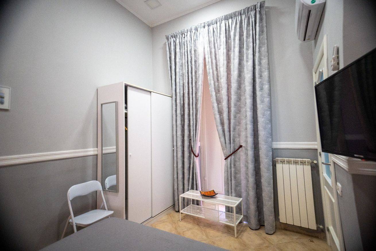 Ganze Wohnung, Duomo 77 Monolocale 20mq in Neapel, Neapel Provinz