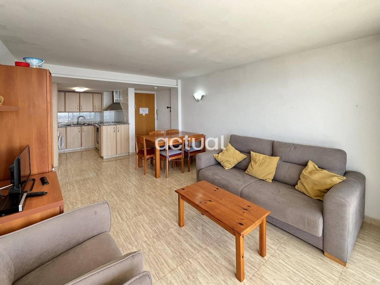 Entire apartment, Costa Brava: 9th-floor apartment, 2 bedrooms, terrace, parking, Wifi in Platja d'Aro, Costa Brava