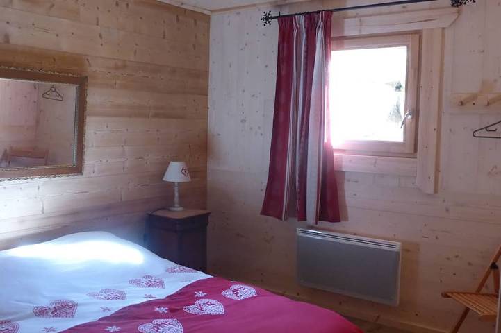 Grand Chalet, Vue Magnifique , Tres Ensoleille. A 5 Minutes Du Centre Ville. in Font-Romeu-Odeillo-Via, Parc naturel régional des Pyrénées catalanes