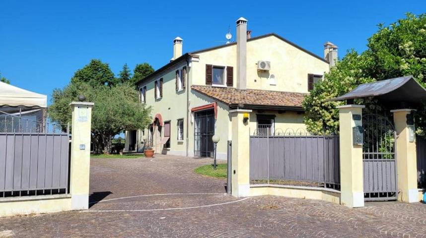 Villa für 12 Personen, mit Garten in Rimini - 2