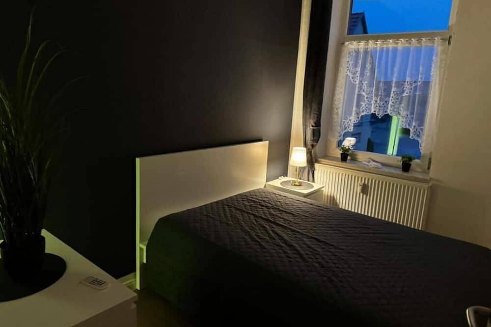 Ganze Wohnung, Komfort plus mit reichlich Platz, gratis Wlan, Netflix in Wittenberge, Prignitz