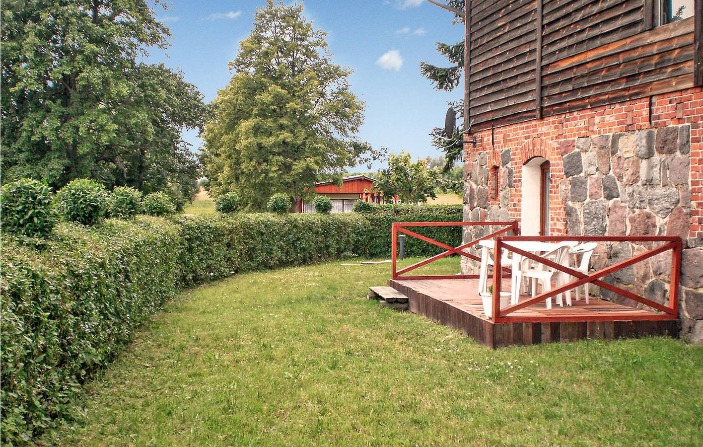 Ganze Ferienwohnung, Ferienwohnung für 4 Personen mit Terrasse in Slowinzischer Nationalpark