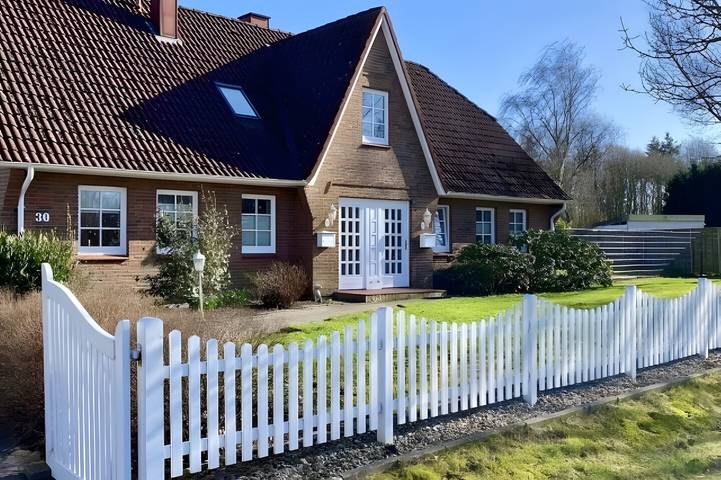 Ferienwohnung für 4 Personen, mit Balkon und Garten in Großsolt