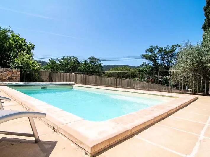 Villa für 8 Personen, mit Garten und Pool - 1