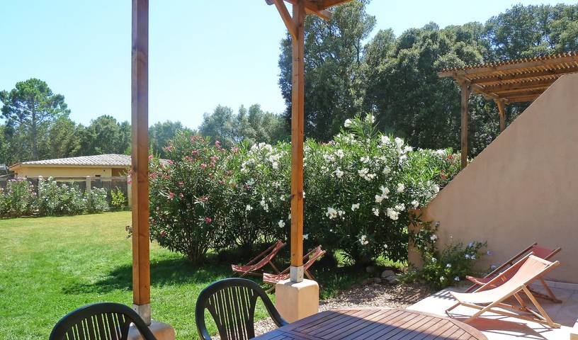 Gîte pour 5 personnes, avec jardin et terrasse