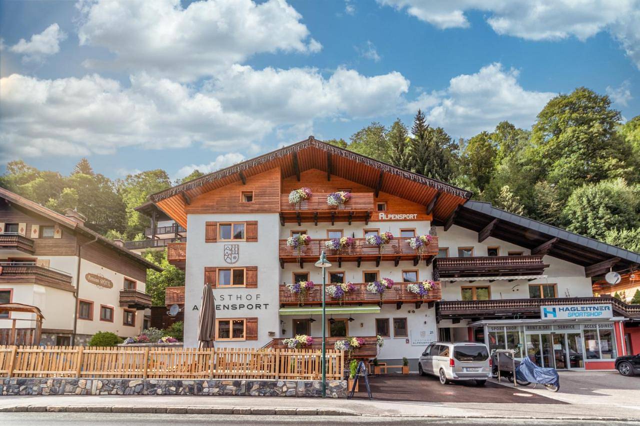 Gasthof Alpensport - inklusive Joker Card in Saalbach, Saalbach-Hinterglemm