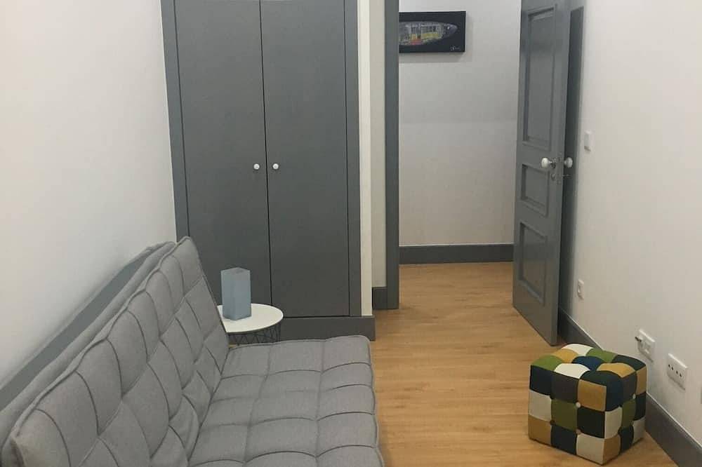 Apartamento na Praça Dom Duarte, 3º Andar com Varanda, foto 10