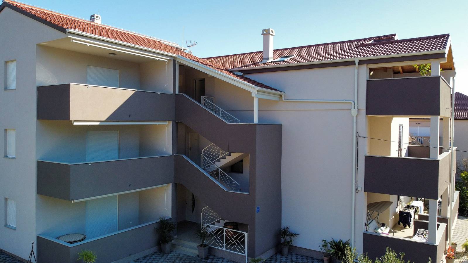 Ganze Wohnung, 2-Zimmer-Ferienwohnung mit Balkon und Meerblick Bibinje, Zadar A-19610-b in Bibinje, Zadar