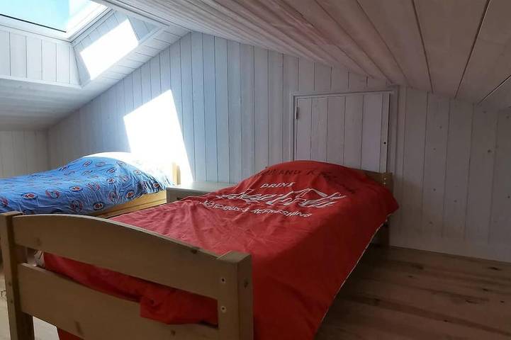 Location de vacances pour 13 personnes, avec jacuzzi ainsi que jardin et terrasse à Arlempdes - 4