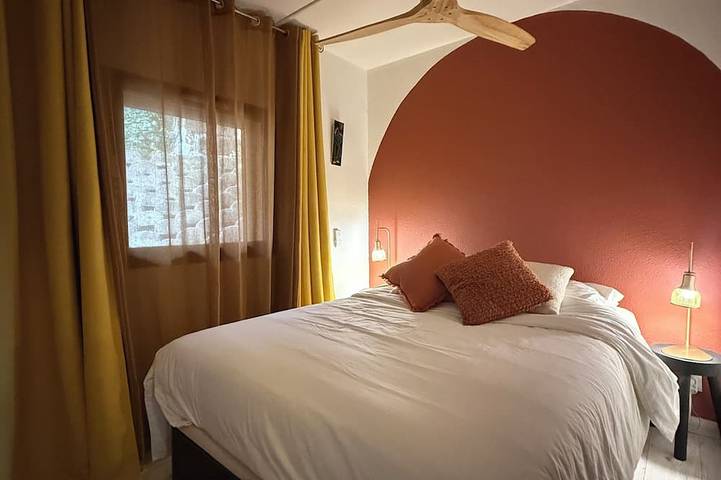 Apartamento entero, Apt 4 Pers. Sea View. Gigaro beach on foot. Croix Valmer Swimming Pool, Tennis in La Croix-Valmer, Parque nacional Port-Cros