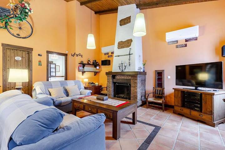 Casa rural para 6 personas, con piscina además de vistas y jardín en Casabermeja - 3