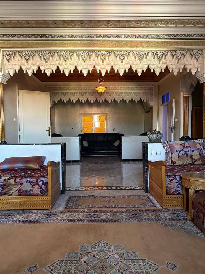 Appartement de vacances pour 5 personnes, avec jardin ainsi que terrasse et jacuzzi