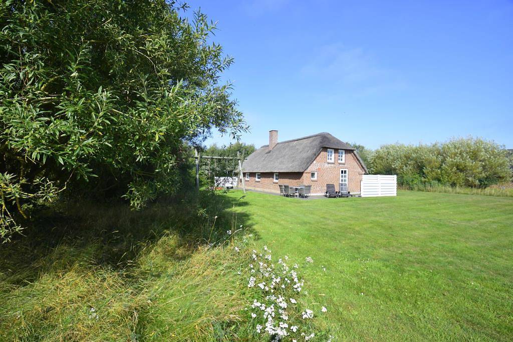 Helles Haus mit Sauna und Whirlpool – Hund erlaubt! in Ulfborg, Holstebro und Umgebung