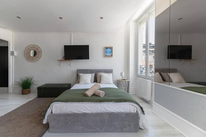 Gîte pour 4 personnes, animaux acceptés dans Palais des Congrès Opéra - 4