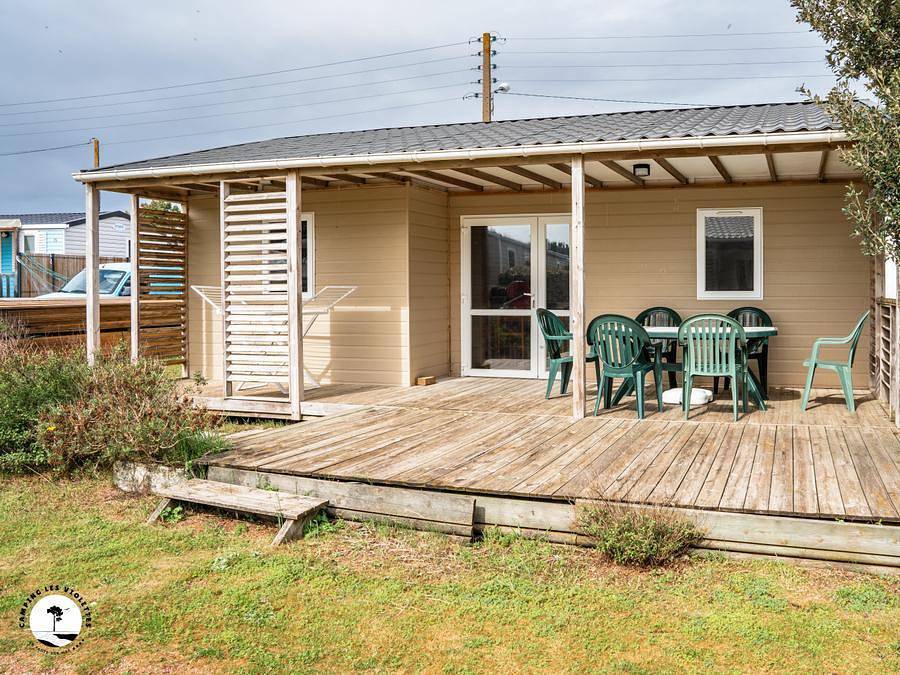 Camping Les Violettes  - Chalet 6 personnes - Chalet Albatros (3 chambres) 6 pers in L'Aiguillon-la-Presqu'île, Vendée