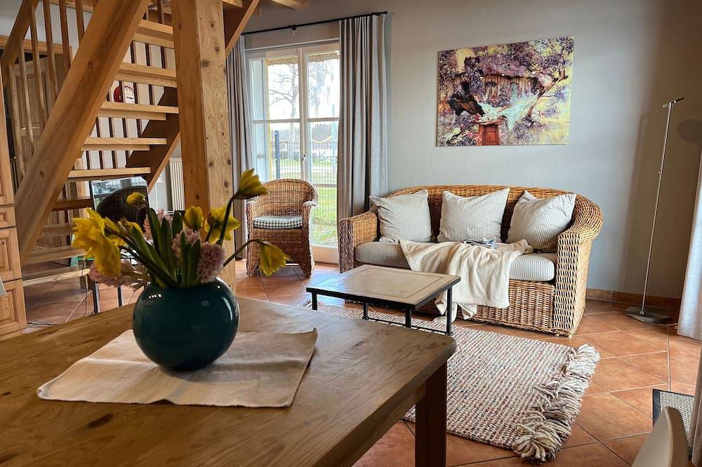 Ferienhaus  Möllen  direkt am Wasser * Hund * Garten - Möllen in Krakow am See, Mecklenburgische Seenplatte