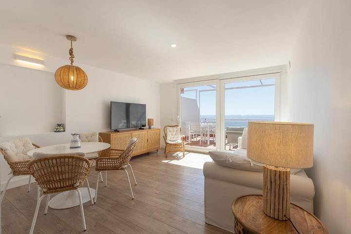 Ferienwohnung für 4 Personen, mit Terrasse und Ausblick in Calahonda