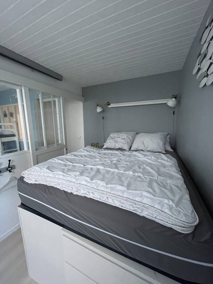 Gîte pour 4 personnes dans Plage De L Arnerault La Flotte - 3