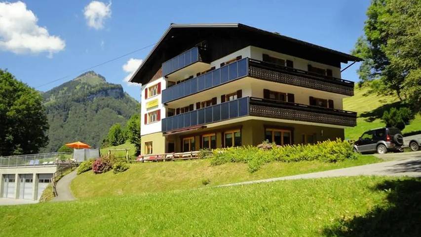 Gîte pour 5 personnes, avec balcon à Mellau - 3