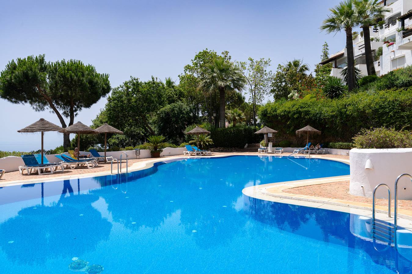 Appartement entier, Mairena 23 - Apartment with Breathtaking Views in Urbanizacion Las Jacarandas, Costa del Sol