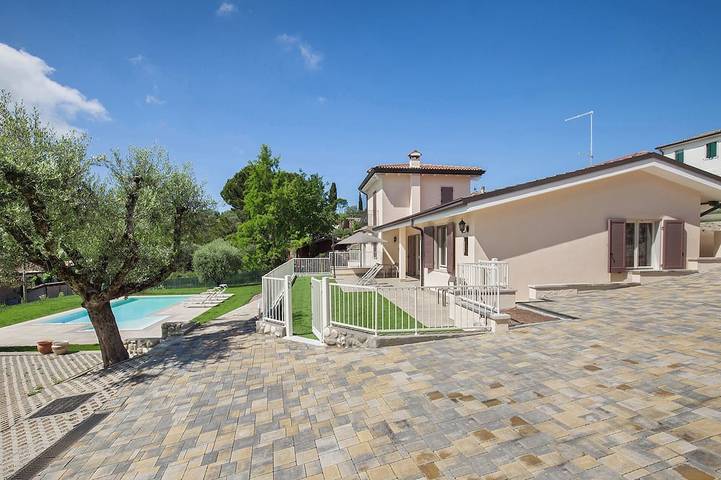 Maison de vacances pour 6 personnes, avec jardin, animaux acceptés à Cavaion Veronese