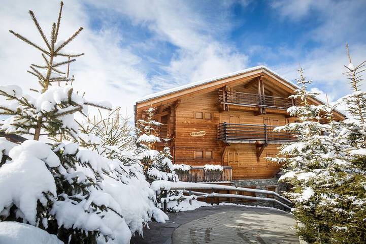 Holiday rental for 5 people, with balcony and garden as well as sauna in Verbier