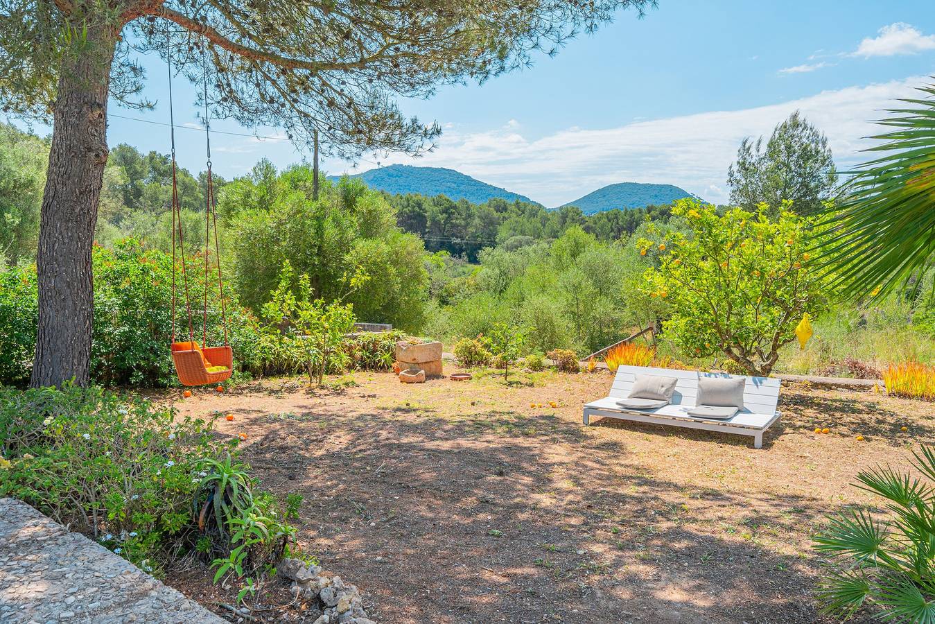 Villa 'Son Bibiloni' com vista para a montanha, terraço privado e acesso Wi-Fi in Algaida, Maiorca Centro