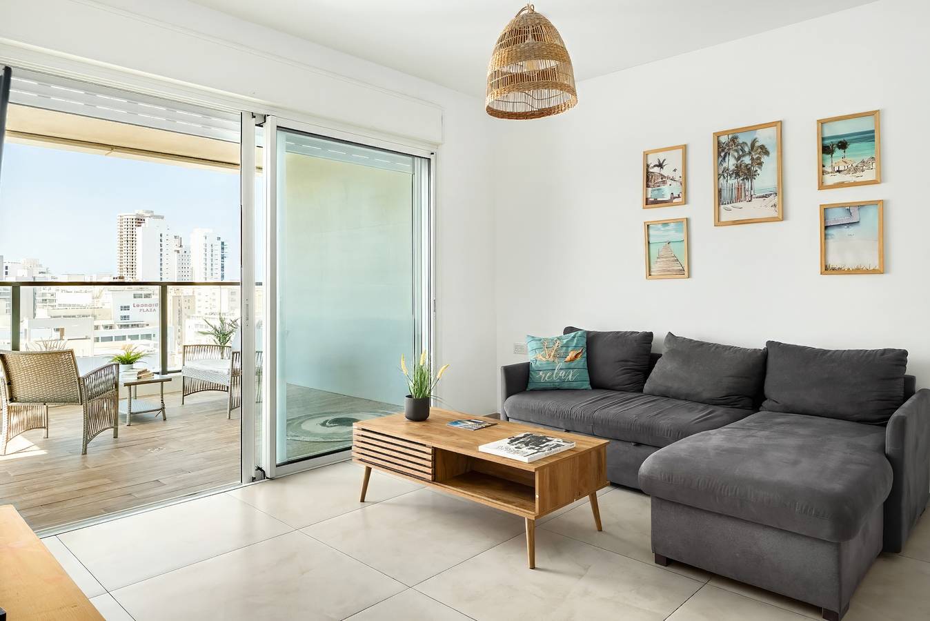 Ganze Wohnung, Sea Breeze Netanya Retreat by Sea N' Rent in Netanja, Zentralbezirk (Israel)