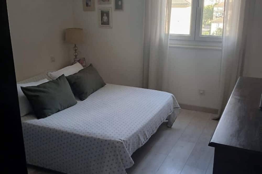 Entire apartment, T3 apartment near the city center with view of the citadel in Corte, Parc naturel régional de Corse