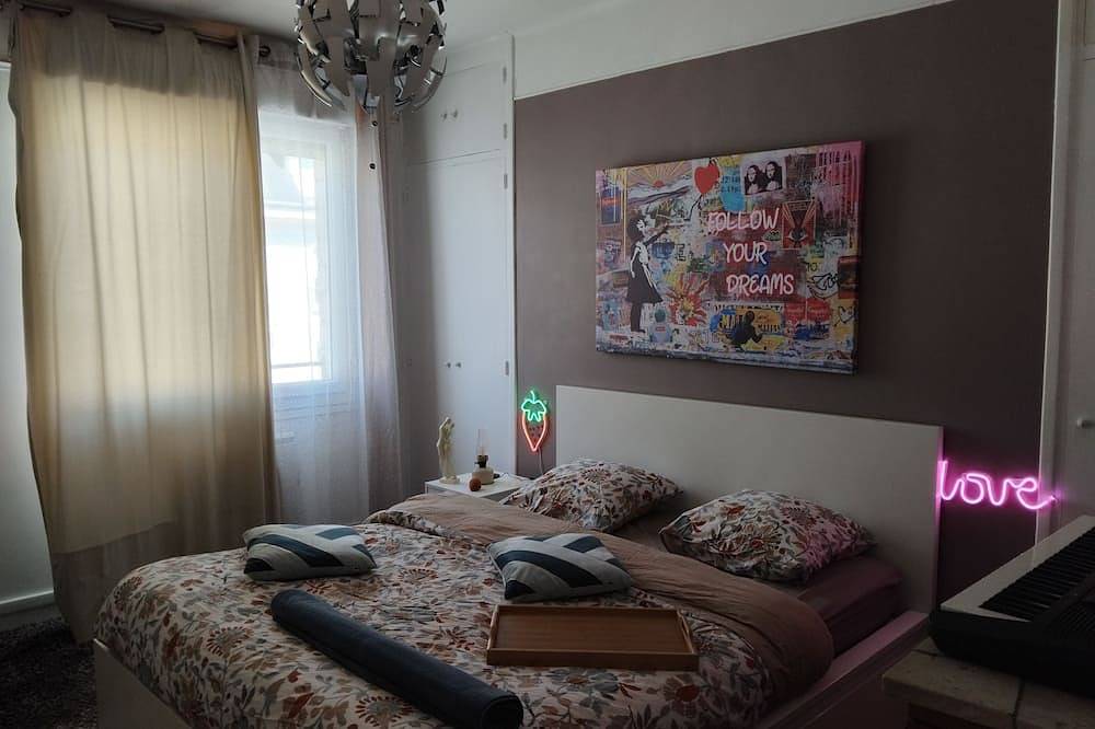 Entire apartment, Appart en Plein Coeur de Caen , Situation Géographique Idéale Pour Visiter Caen in Caen, Caen region