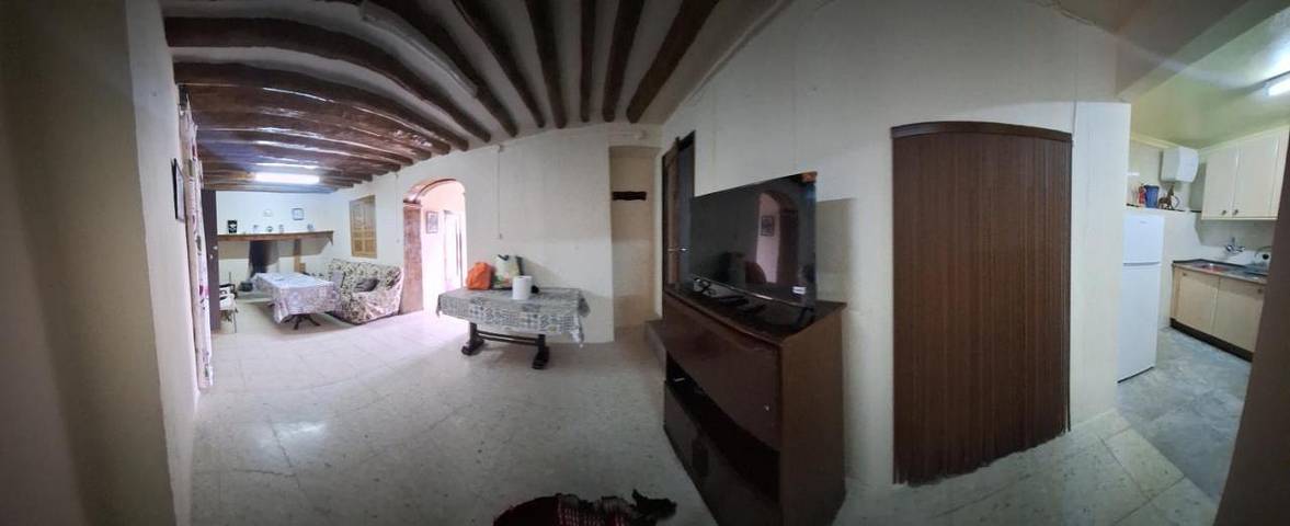 Location de vacances pour 10 personnes, avec piscine à Pruna - 3