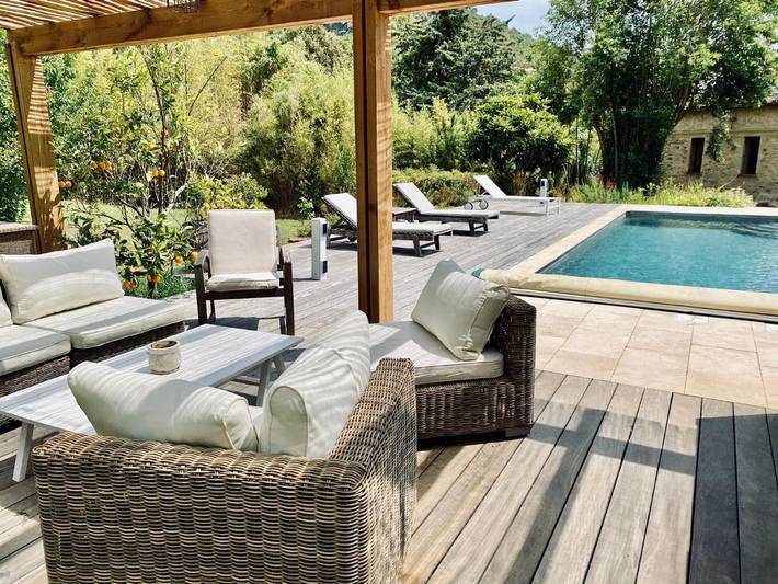 Location de vacances pour 14 personnes, avec jardin et piscine ainsi que terrasse et vue dans Miomo - 2