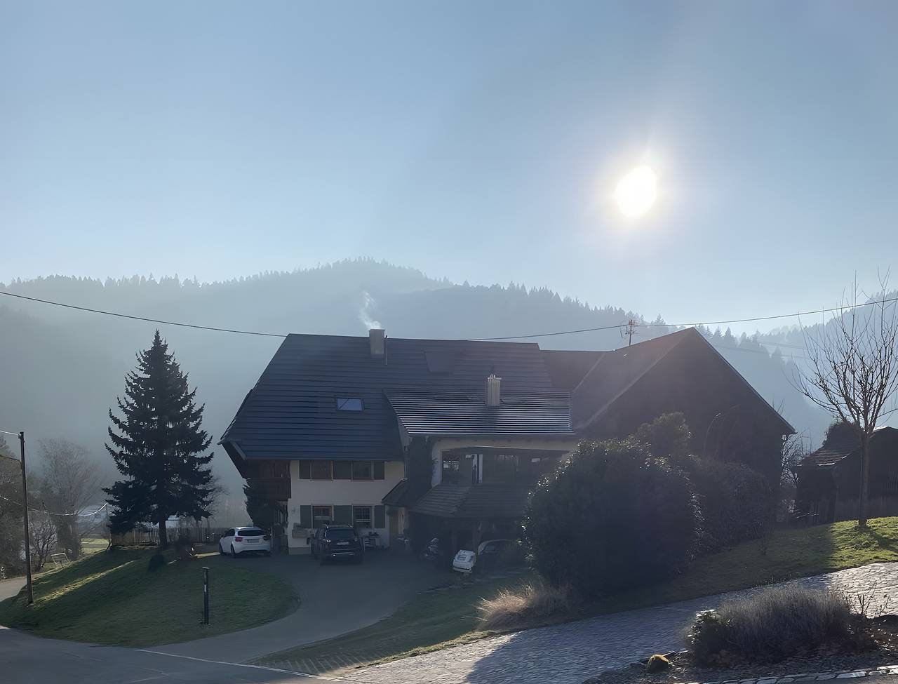 Ganze Wohnung, Apartment 'Haus Dekostüble' mit Bergblick, privater Terrasse und Wlan in Untermünstertal, Münstertal