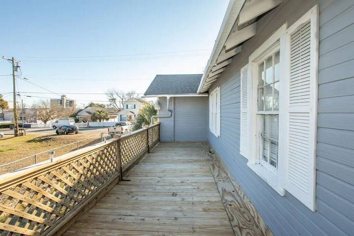 Vacation house for 12 people, with yard, with pets by Myrtle Beach