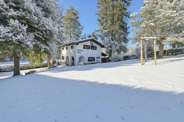 Gîte pour 15 personnes, avec jardin, animaux acceptés à Georgenberg