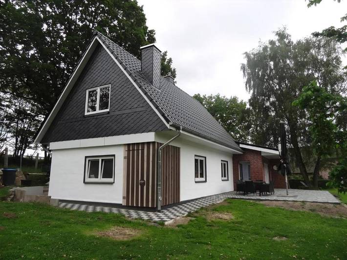 Ferienhaus für 6 Personen, mit Garten und Sauna sowie Terrasse, mit Haustier in Wacken Open Air