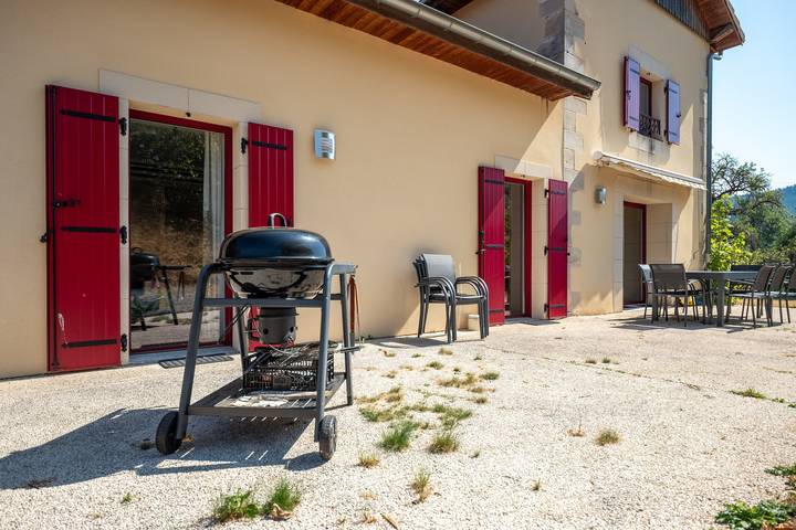 Maison de campagne avec vue sur la montagne et balcon in Saint-Étienne-lès-Remiremont, Région d'Épinal