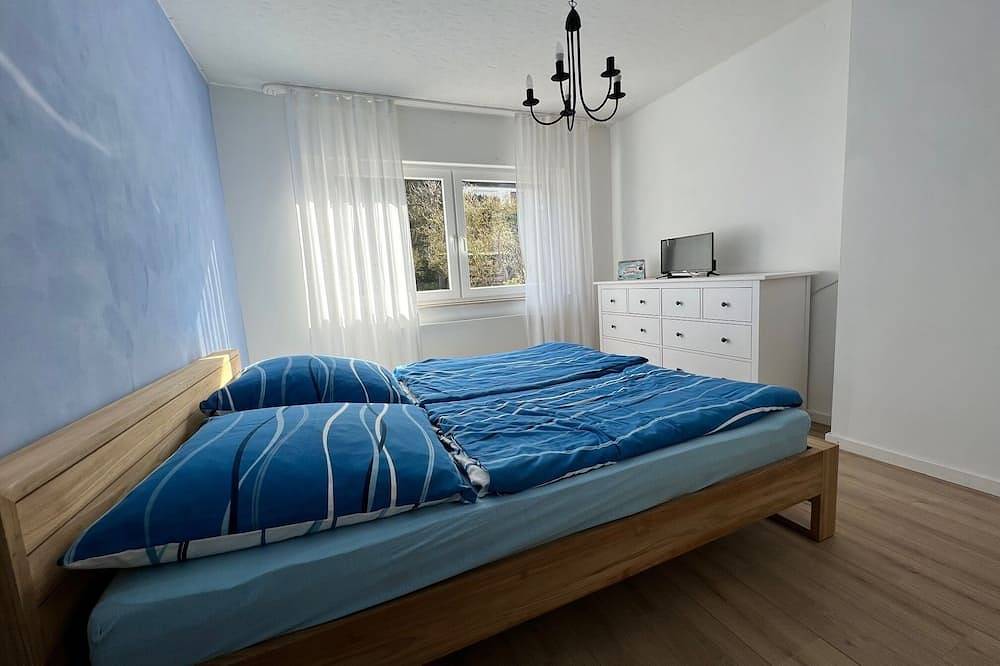 Geräumiges Ferienhaus mit Eifelblick und Garten am Nationalpark Eifel in Heimbach, Naturpark Hohes Venn-Eifel