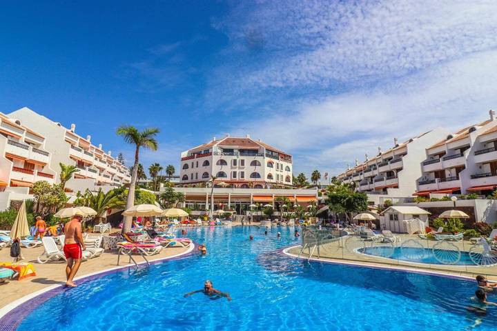 Villa pour 4 personnes, avec jardin ainsi que piscine et vue à Playa de las Américas - 2