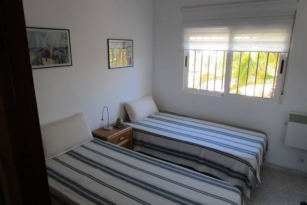 Freistehendes Haus in Mojácar Playa, 300 m zum Strand in Vista de los Ángeles, Mojácar