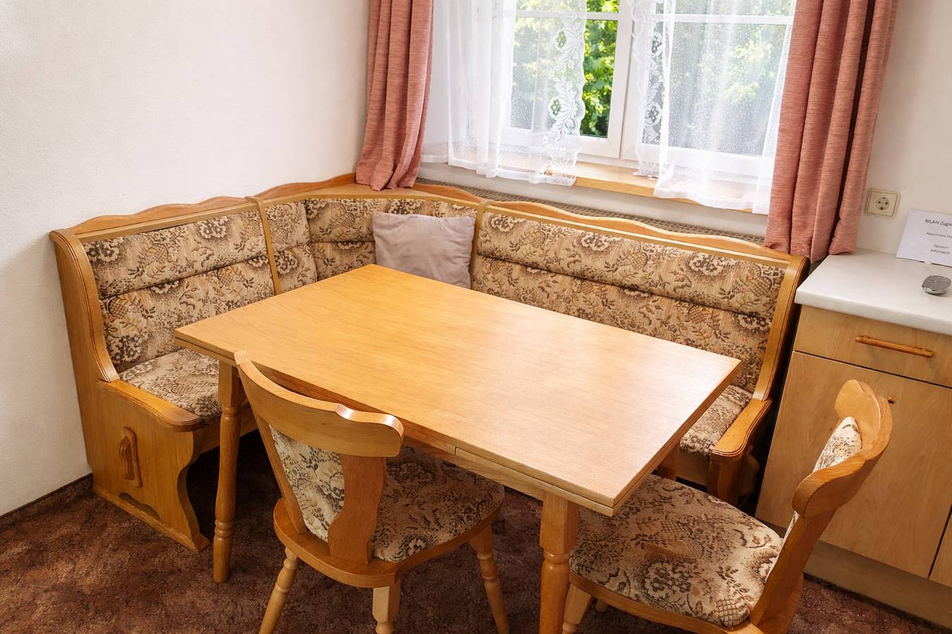 Ganze Ferienwohnung, Apartment/1 Schlafraum/Dusche, Wc in Dachsteingebirge, Ramsau am Dachstein