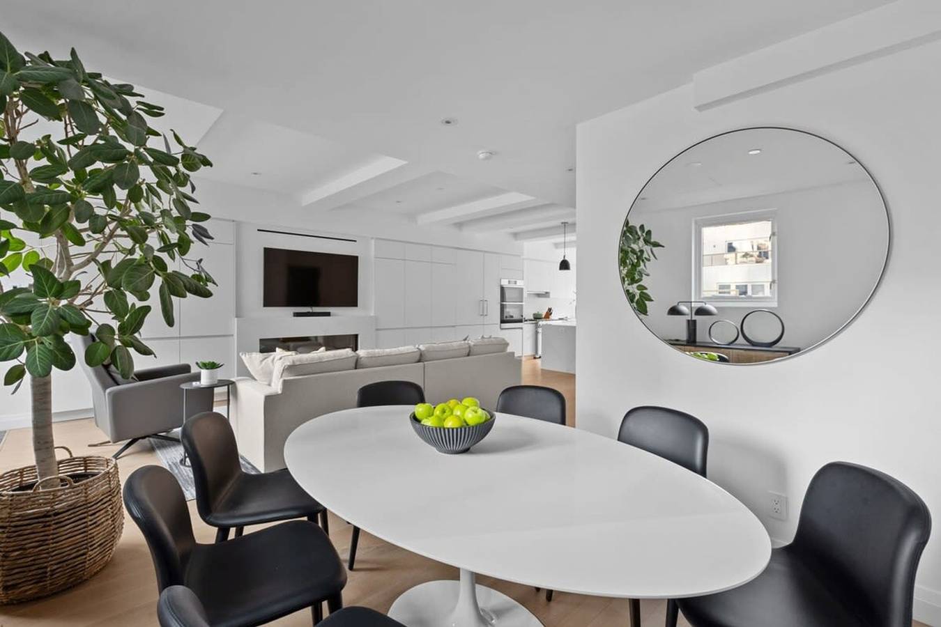 Entire apartment, Madison Place by Rove Travel   4Br Tribeca Ph in Manhattan, New York City