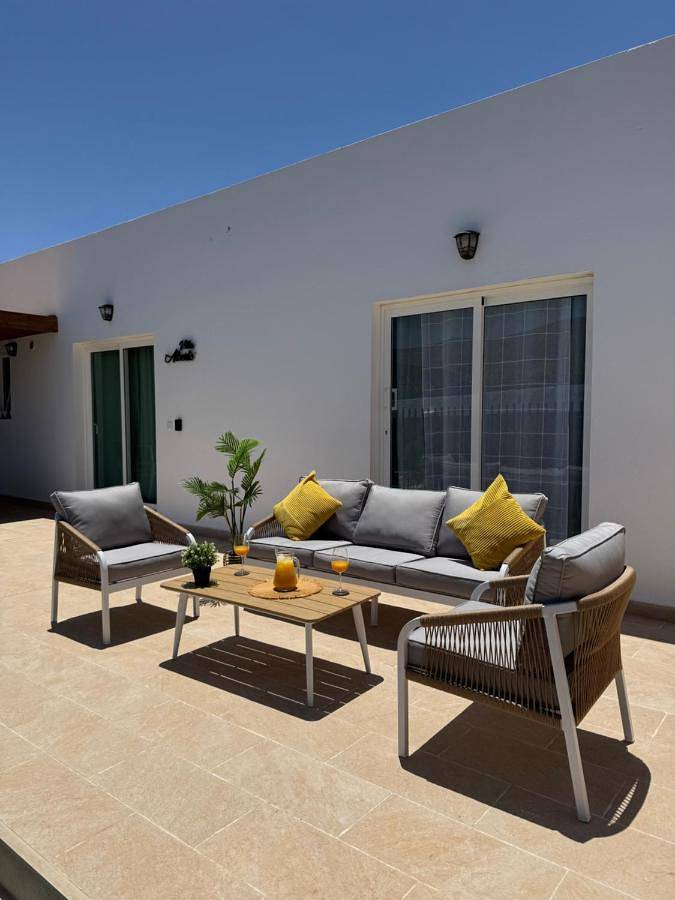 Casa rural para 6 personas, con Terraza y Jardín además de Piscina y Vistas en Puerto del Rosario - 3