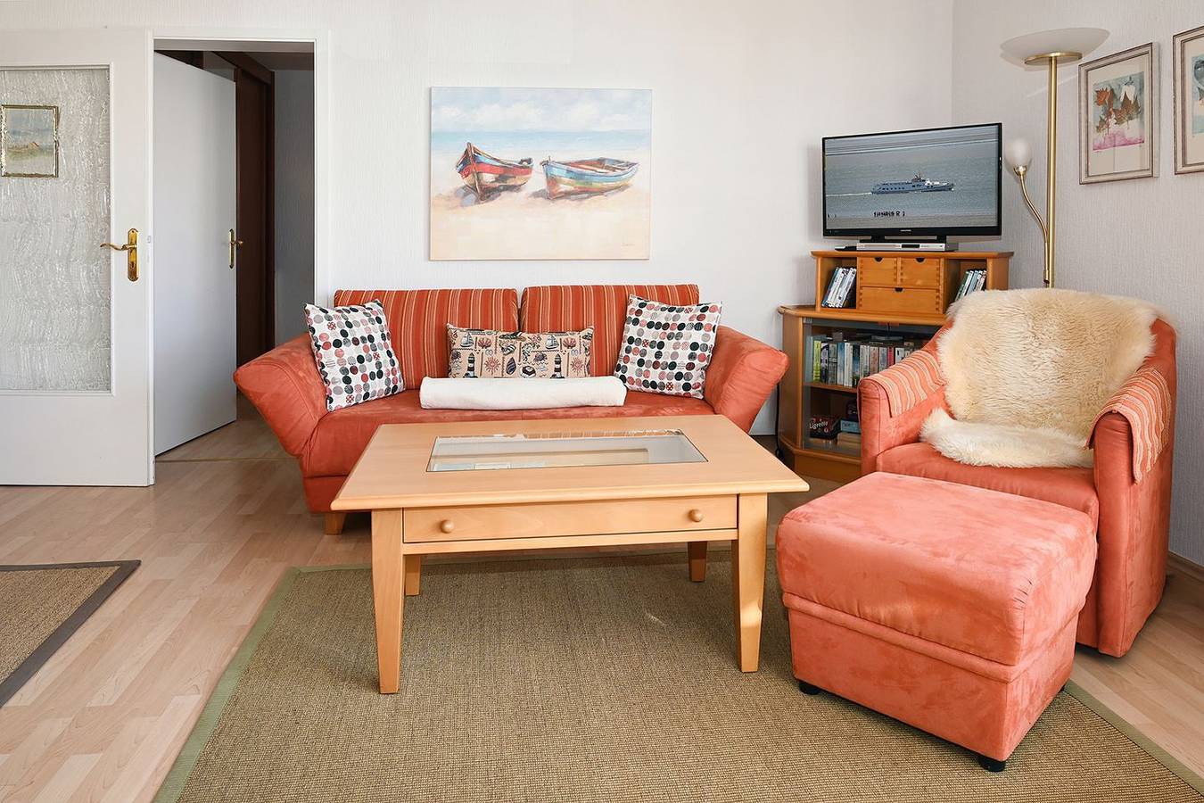 Ganze Wohnung, Ferienwohnung Ostdeich Stübchen: Balkon & Strand nah in Hafen Büsum, Büsum