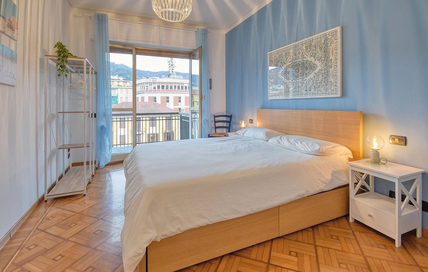 Apartamento vacacional entero, Refugio junto a la playa con trona y aparcamiento in Rapallo (Ciudad), Rapallo