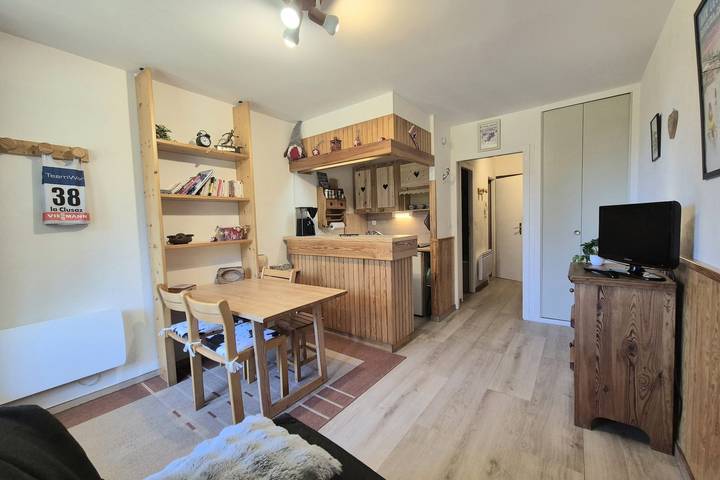 Gîte pour 4 personnes, avec balcon dans Le Revard - 2