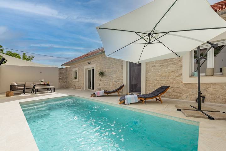 Villa für 6 Personen, mit Terrasse in Dalmatien