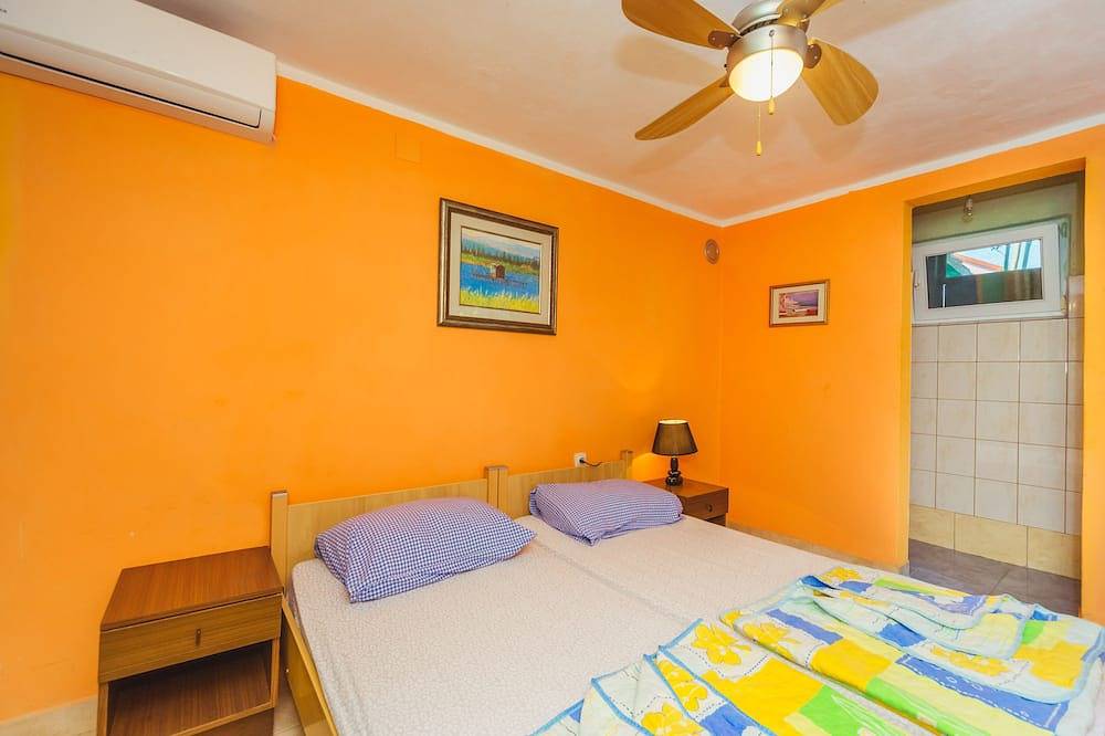 Ganze Wohnung, Apartments Lilic 5 / Erdgeschosswohnung in Ulcinj, Opština Ulcinj